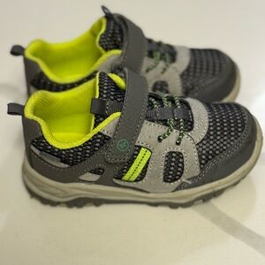 Stride Rite Gray and Green Sneakers with Breathable Mesh and Rugged Sole